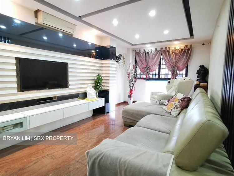 Blk 961 Hougang Avenue 9 (Hougang), HDB Executive #343090781